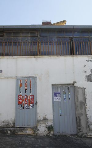Casa à venda com 200m², 4 quartos e 1 vagaFachada