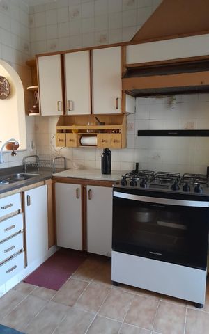 Casa à venda com 359m², 4 quartos e 3 vagas Casa à venda com 359m², 4 quartos e 3 vagasCozinha