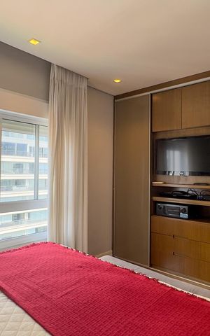 Apartamento à venda com 200m², 3 quartos e 4 vagas Apartamento à venda com 200m², 3 quartos e 4 vagasQuarto Suíte
