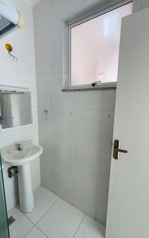 Casa de condomínio para alugar com 158m², 2 quartos e 3 vagasBanheiro da Suíte