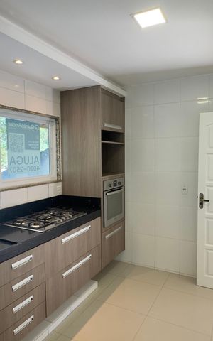 Casa de condomínio para alugar com 158m², 2 quartos e 3 vagasCozinha