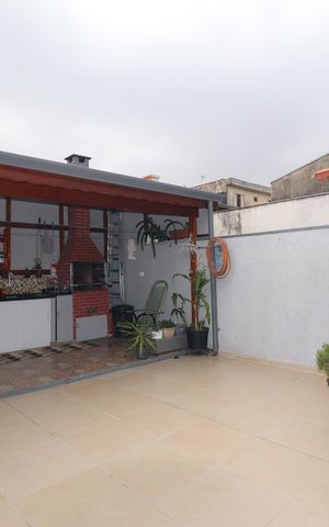 Apartamento à venda com 122m², 3 quartos e 2 vagasCobertura