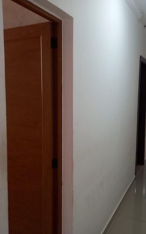 Casa à venda com 387m², 6 quartos e 2 vagas Casa à venda com 387m², 6 quartos e 2 vagasCorredor
