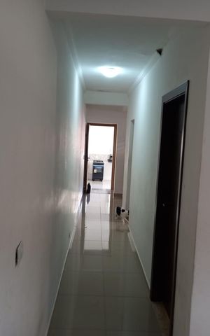 Casa à venda com 387m², 6 quartos e 2 vagas Casa à venda com 387m², 6 quartos e 2 vagasCorredor