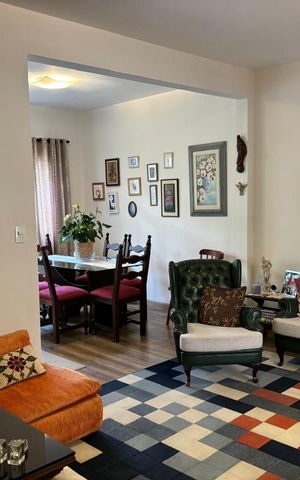 Casa à venda com 125m², 2 quartos e 2 vagasSala