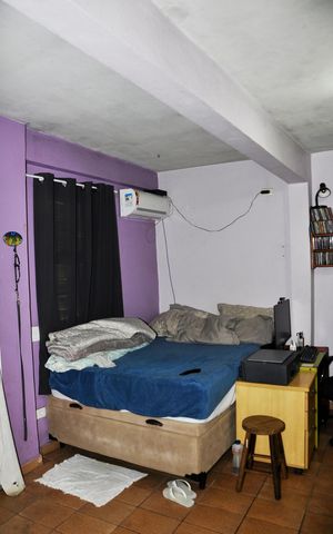 Casa à venda com 160m², 4 quartos e 1 vaga Casa à venda com 160m², 4 quartos e 1 vagaDetalhe - Edícola - Quarto com Suíte
