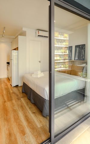 Apartamento à venda com 24m², 1 quarto e sem vaga Apartamento à venda com 24m², 1 quarto e sem vagaSala / Quarto