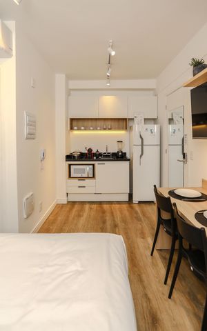 Apartamento à venda com 22m², 1 quarto e sem vaga Apartamento à venda com 22m², 1 quarto e sem vagaSala / Quarto