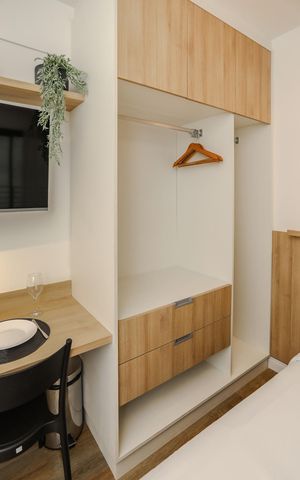 Apartamento à venda com 22m², 1 quarto e sem vaga Apartamento à venda com 22m², 1 quarto e sem vagaSala / Quarto