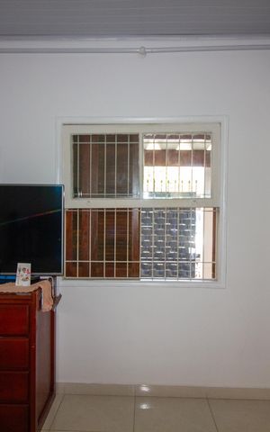 Casa à venda com 250m², 6 quartos e 1 vaga Casa à venda com 250m², 6 quartos e 1 vagaCasa 1 - Quarto 2