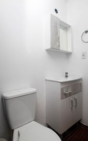 Apartamento à venda com 42m², 1 quarto e sem vagaBanheiro