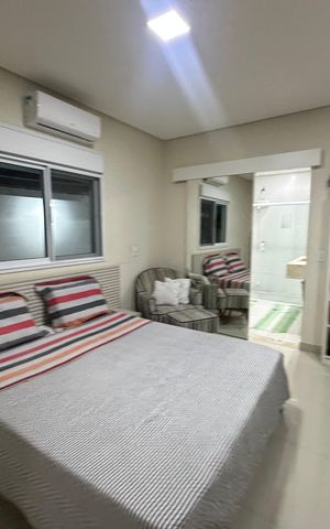 Casa de condomínio à venda com 200m², 4 quartos e 4 vagas Casa de condomínio à venda com 200m², 4 quartos e 4 vagasSuíte