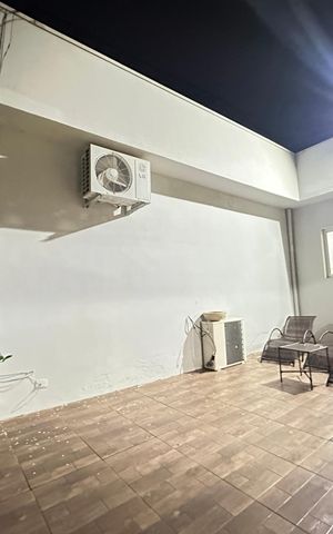 Casa de condomínio à venda com 200m², 4 quartos e 4 vagas Casa de condomínio à venda com 200m², 4 quartos e 4 vagasQuintal