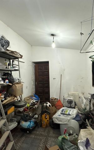 Casa de condomínio à venda com 200m², 4 quartos e 4 vagas Casa de condomínio à venda com 200m², 4 quartos e 4 vagasSuíte 2