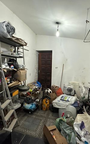 Casa de condomínio à venda com 200m², 4 quartos e 4 vagas Casa de condomínio à venda com 200m², 4 quartos e 4 vagasSuíte 2