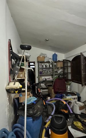 Casa de condomínio à venda com 200m², 4 quartos e 4 vagas Casa de condomínio à venda com 200m², 4 quartos e 4 vagasDeposito
