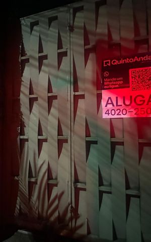 Casa de condomínio à venda com 200m², 4 quartos e 4 vagas