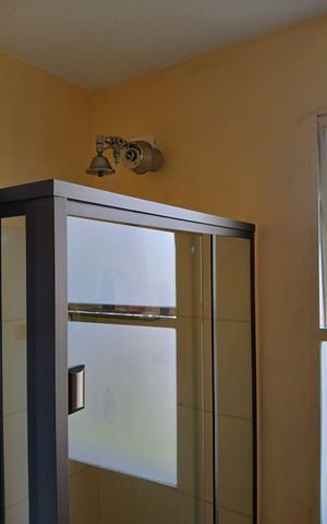 Apartamento para alugar com 110m², 3 quartos e 1 vaga Apartamento para alugar com 110m², 3 quartos e 1 vagaBanheiro