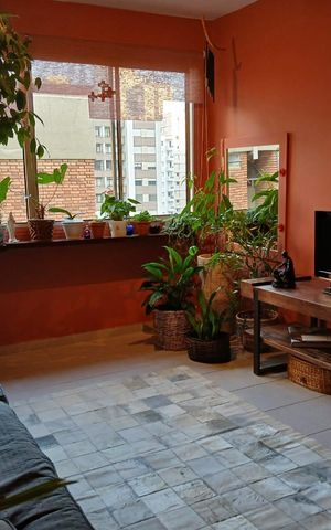 Apartamento para alugar com 110m², 3 quartos e 1 vaga Apartamento para alugar com 110m², 3 quartos e 1 vagaSala