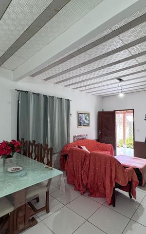 Casa de condomínio à venda com 77m², 2 quartos e sem vaga Casa de condomínio à venda com 77m², 2 quartos e sem vagaSala