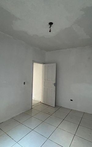 Casa à venda com 211m², 3 quartos e sem vaga
