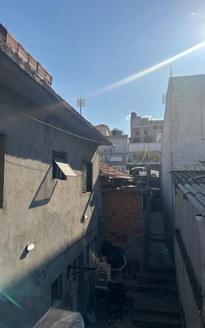 Casa à venda com 211m², 3 quartos e sem vaga