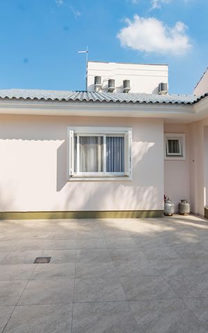 Casa à venda com 200m², 3 quartos e 4 vagas