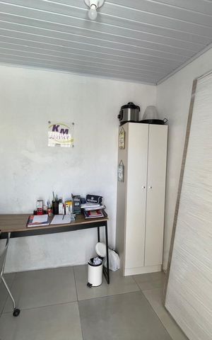 Casa à venda com 100m², 4 quartos e 2 vagas