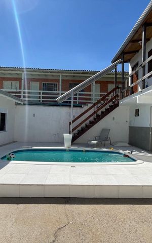 Casa à venda com 100m², 4 quartos e 2 vagas