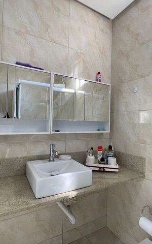 Casa à venda com 100m², 4 quartos e 2 vagas