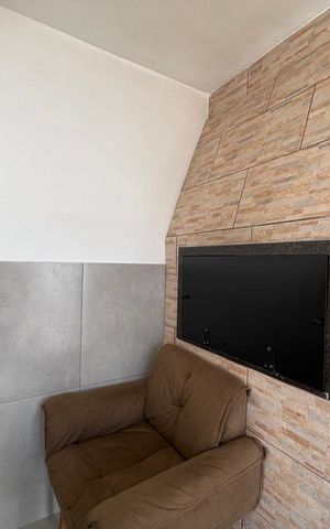 Casa à venda com 100m², 4 quartos e 2 vagas