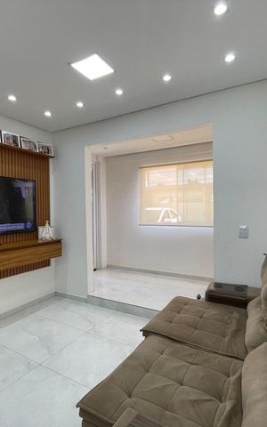 Casa à venda com 100m², 4 quartos e 2 vagas