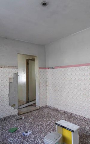 Casa à venda com 225m², 2 quartos e 3 vagas