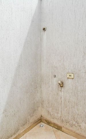 Casa à venda com 89m², 2 quartos e 2 vagas Casa à venda com 89m², 2 quartos e 2 vagasQuarto Suíte