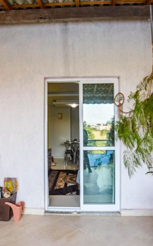 Casa à venda com 89m², 2 quartos e 2 vagas Casa à venda com 89m², 2 quartos e 2 vagasVaranda da Sala