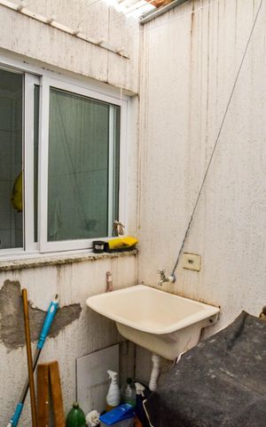 Casa à venda com 89m², 2 quartos e 2 vagas Casa à venda com 89m², 2 quartos e 2 vagasÁrea de Serviço