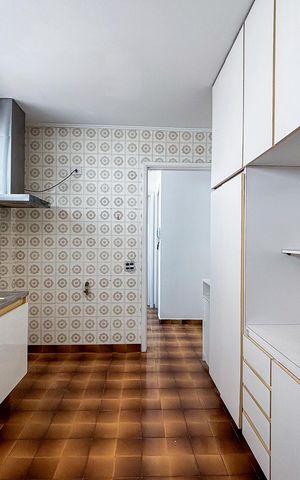 Apartamento à venda com 80m², 2 quartos e 1 vaga