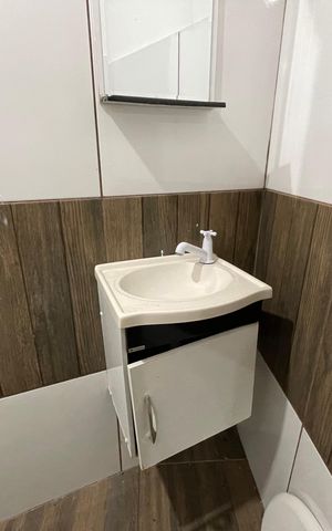 Studio para alugar com 35m², 1 quarto e 1 vaga Studio para alugar com 35m², 1 quarto e 1 vagaBanheiro