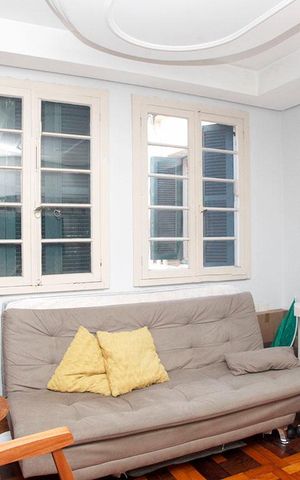Apartamento à venda com 100m², 3 quartos e sem vagaSala