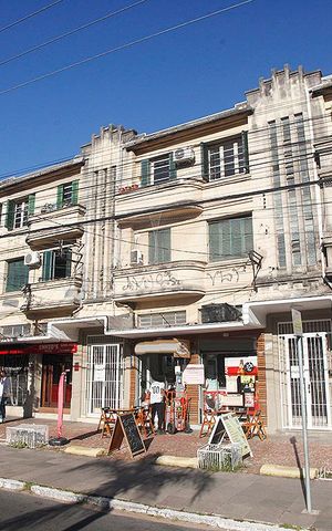 Apartamento à venda com 100m², 3 quartos e sem vagaFachada