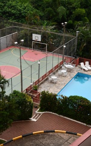 Apartamento à venda com 86m², 2 quartos e 1 vagaÁrea comum - Piscina