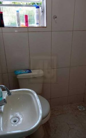 Casa à venda com 136m², 3 quartos e 3 vagas