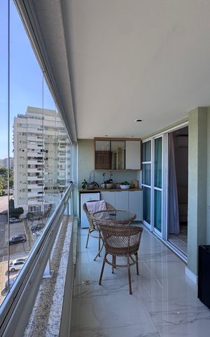 Apartamento à venda com 89m², 3 quartos e 1 vaga Apartamento à venda com 89m², 3 quartos e 1 vagaVaranda
