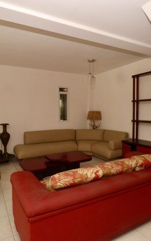 Apartamento para alugar com 170m², 3 quartos e 2 vagasSala