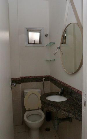 Apartamento para alugar com 170m², 3 quartos e 2 vagasLavabo