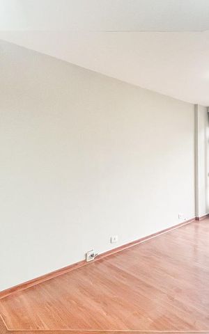 Apartamento para alugar com 130m², 2 quartos e 1 vaga Apartamento para alugar com 130m², 2 quartos e 1 vagaSala