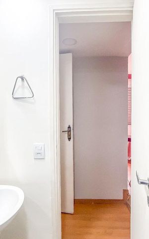 Apartamento para alugar com 130m², 2 quartos e 1 vaga Apartamento para alugar com 130m², 2 quartos e 1 vagaBanheiro da Suíte
