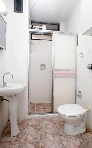 Apartamento à venda com 64m², 2 quartos e sem vagaBanheiro 1