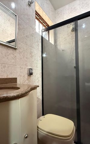 Casa à venda com 225m², 4 quartos e 5 vagas