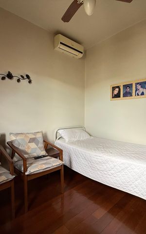 Casa à venda com 225m², 4 quartos e 5 vagas